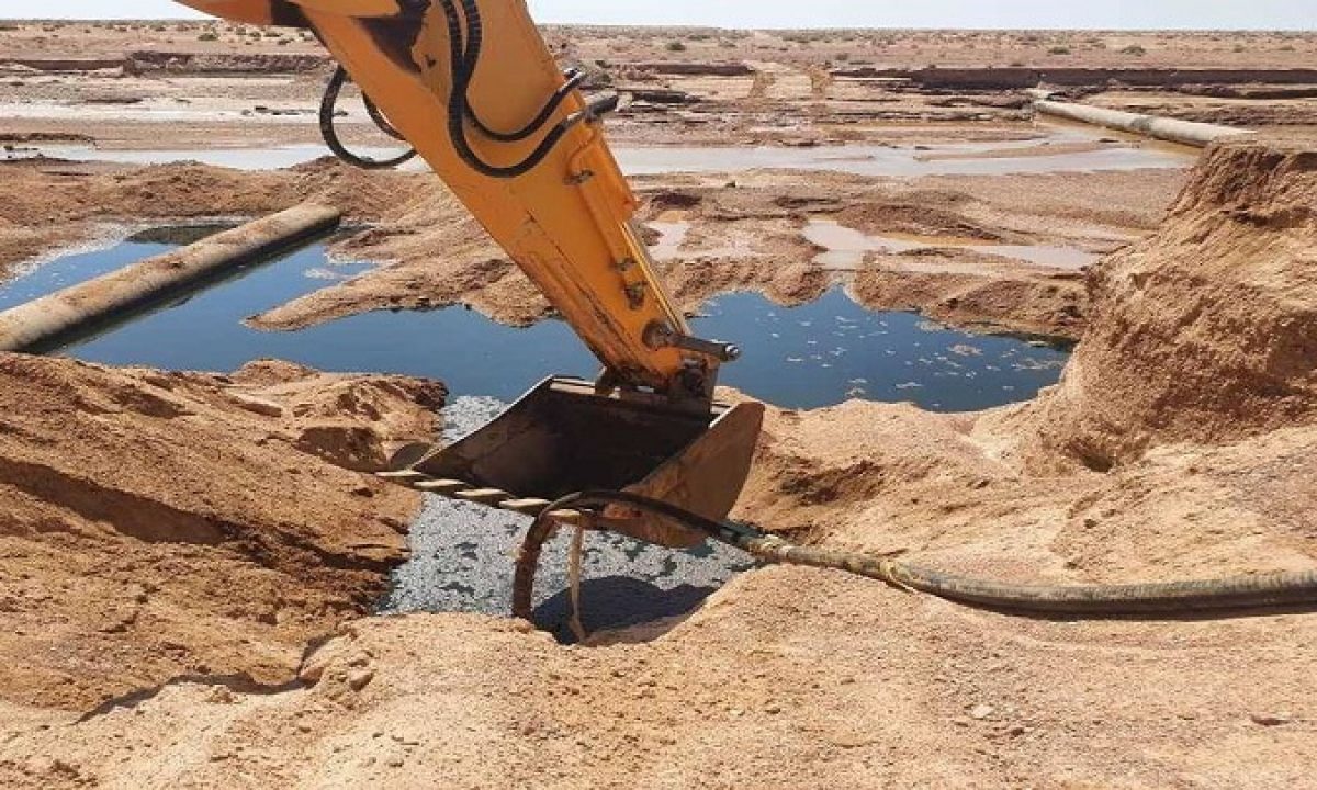 بيان وزارة الطاقة حول تسرب النفط في تڨرت