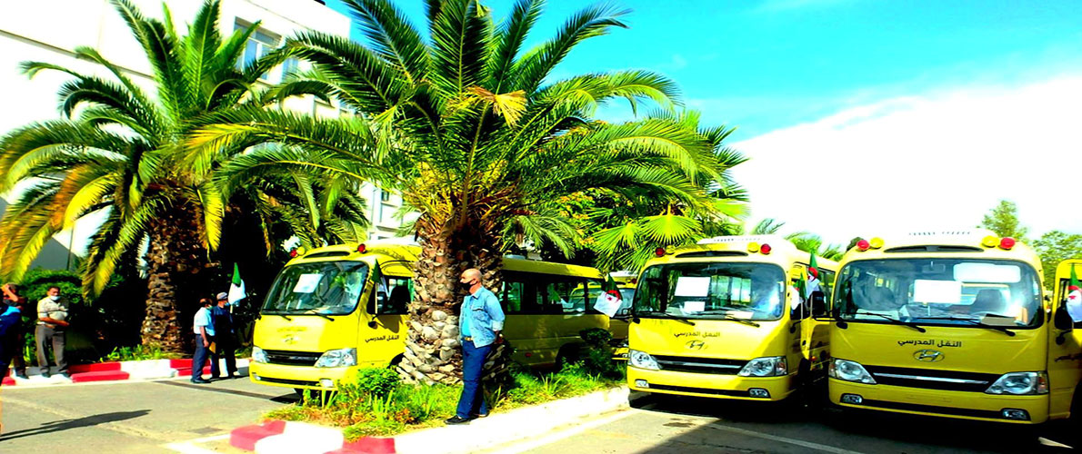 توزيع 50 حافلة نقل مدرسي على 44 بلدية بالمدية 