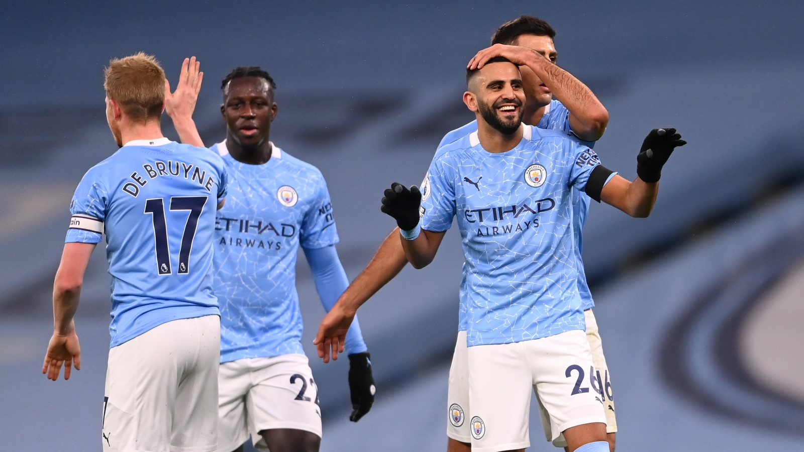 محرز في المركز 7 إفريقيا و77 عالميا 