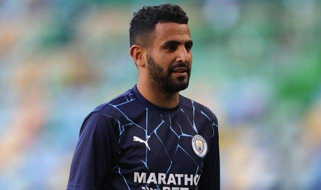 أول تعليق لمحرز بعد إصابته بكورونا