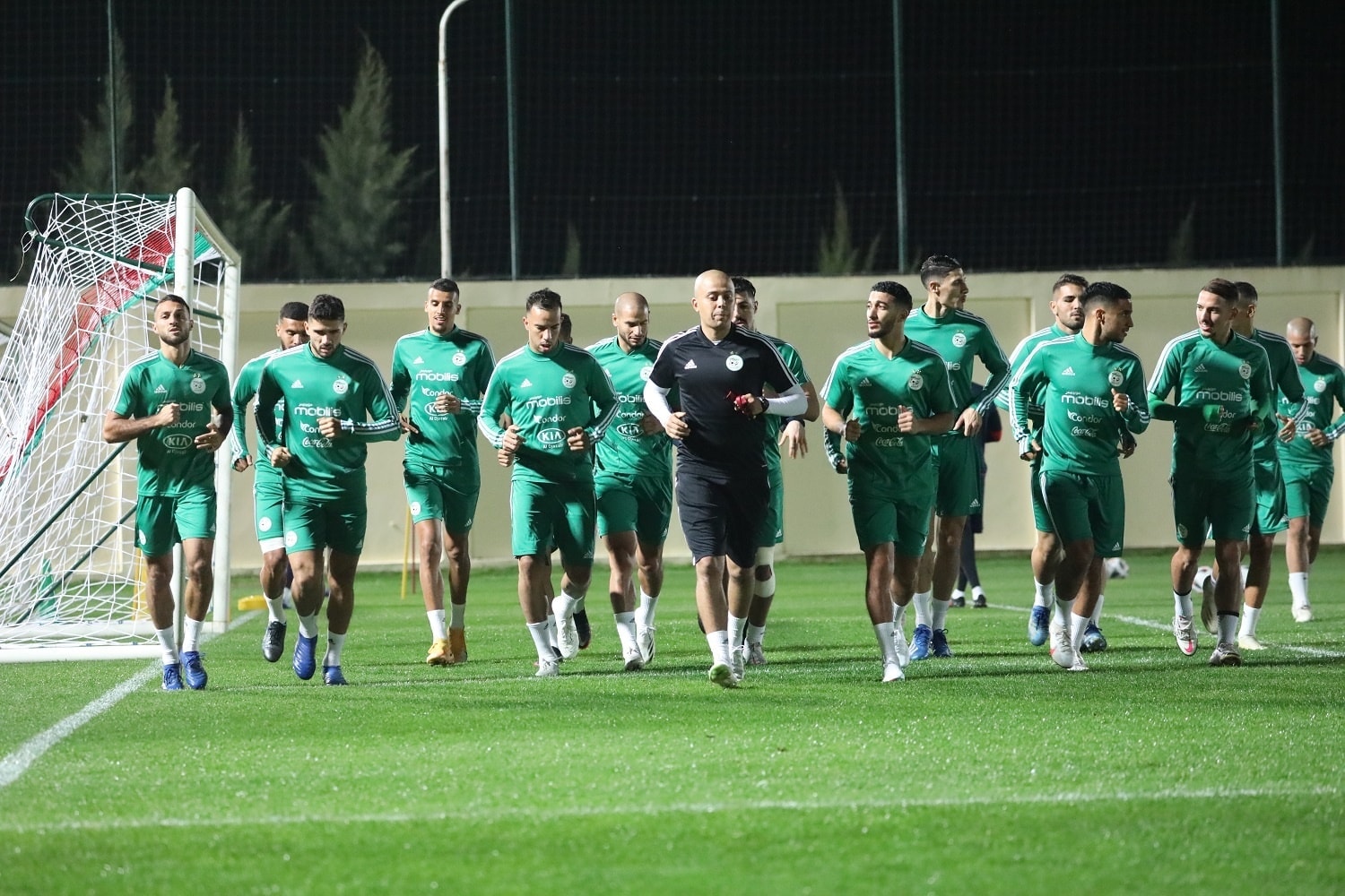 بن سبعيني يطمئن حول حالته الصحية