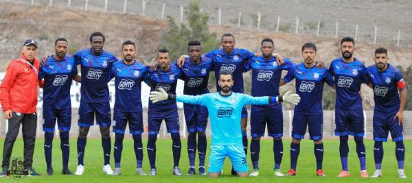 العين السعودي يضم نجم جزائري