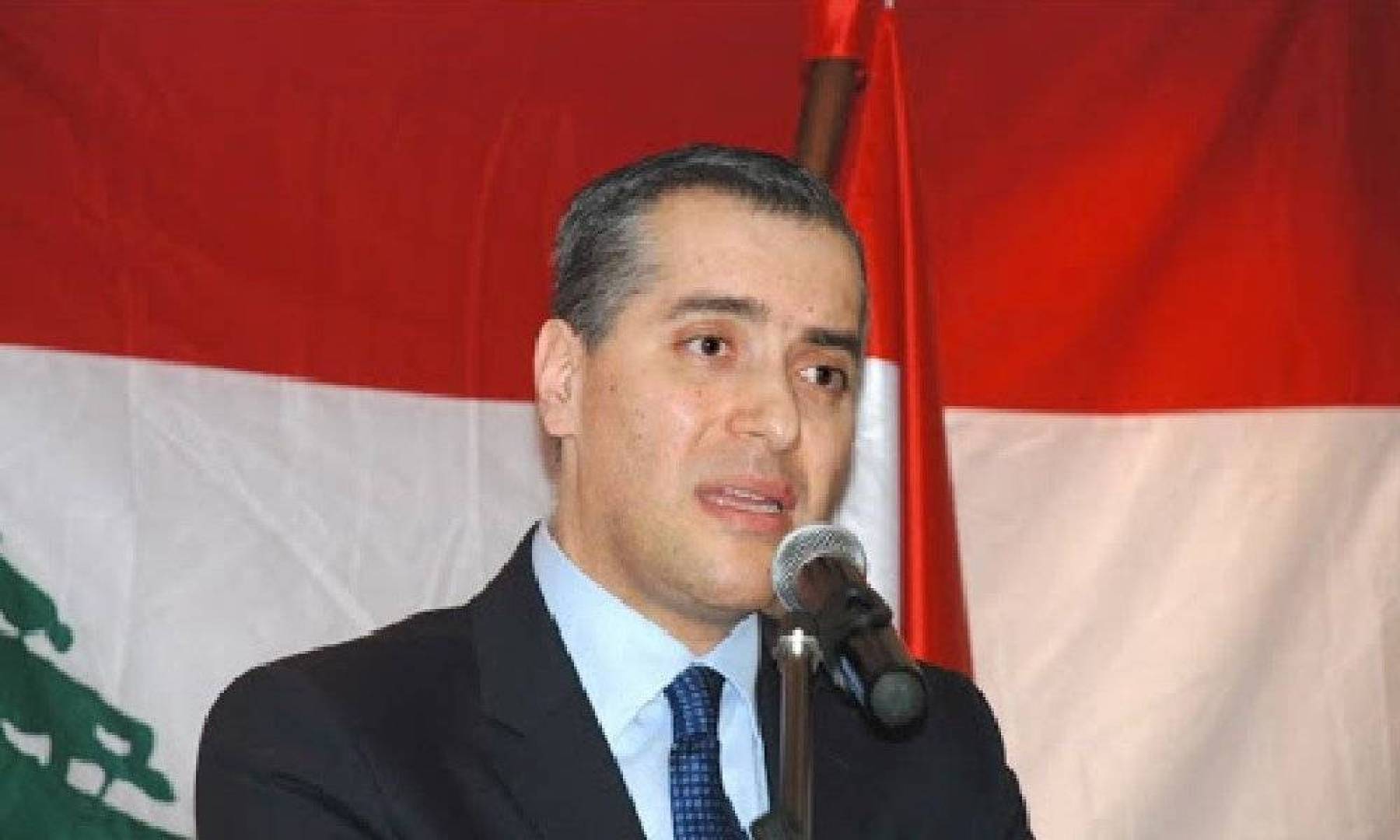 أديب يكلف رسميا بتشكيل الحكومة اللبنانية