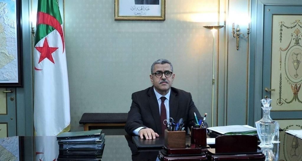 الوزير الأول يتحدث عن خريطة الطريق للخروج من الحجر الصحي