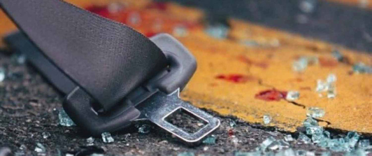 البويرة: وفاة طفل واصابة ثلاث مرافقيه في حادث مرور