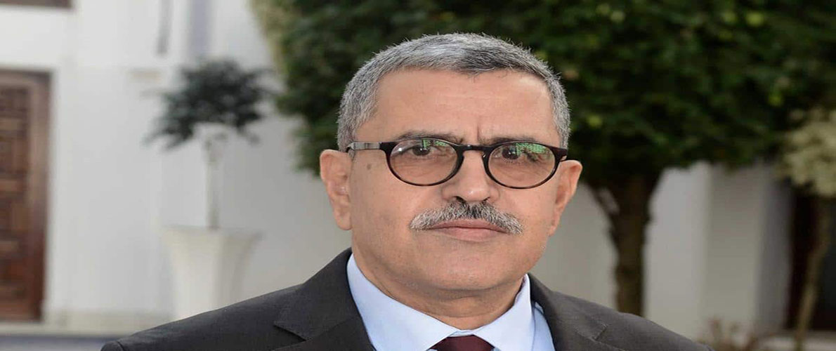 الوزير الأول يتحادث هاتفيا مع نظيره التونسي 