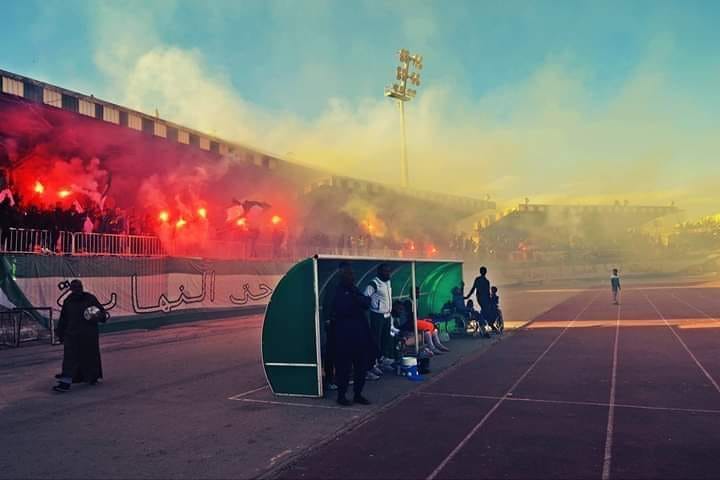 حاسي مسعود: مسيرو نادي شباب بني ثور يحتجون