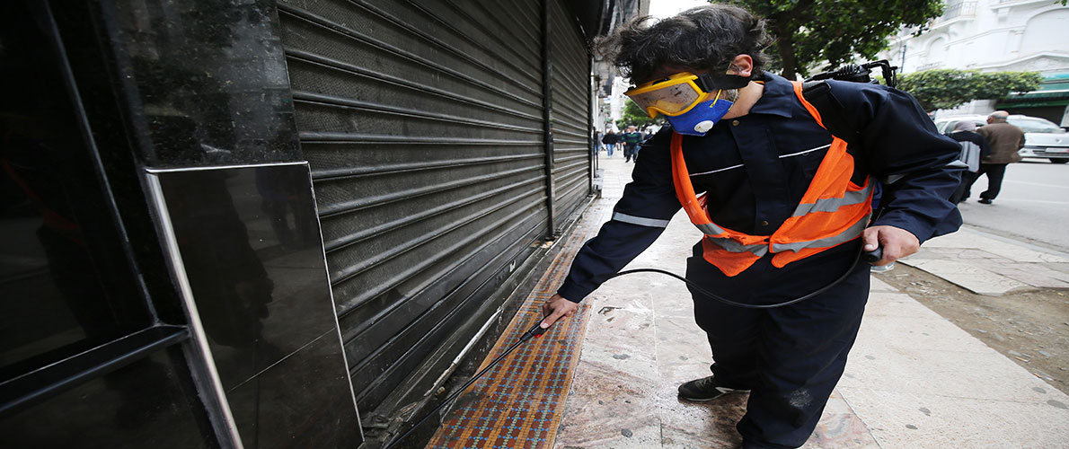 كورونا: الحصيلة ترتفع إلى 348 وفاة