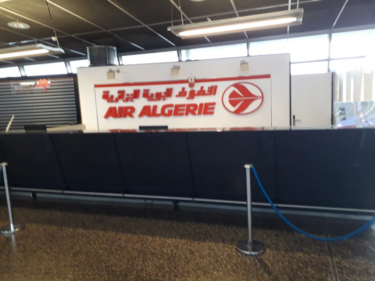 الرئيس تبون يأمر بتقليص عدد وكالات الجوية الجزائرية بالخارج