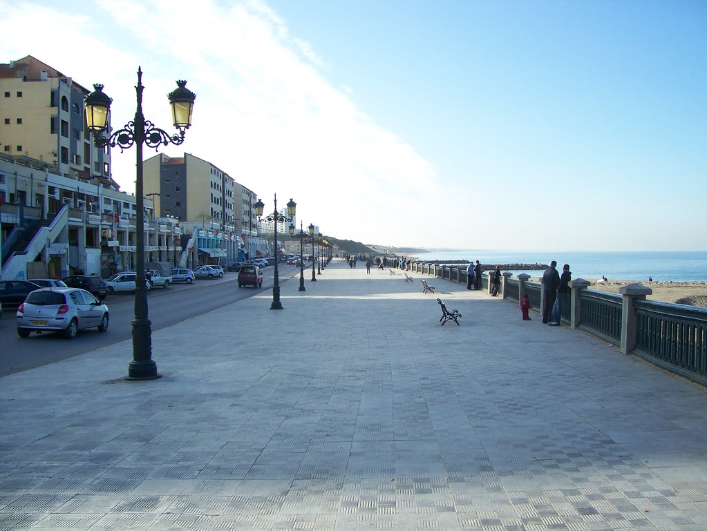 بومرداس: عصابة تنشط في الدعارة والمخدرات خلال الحجر