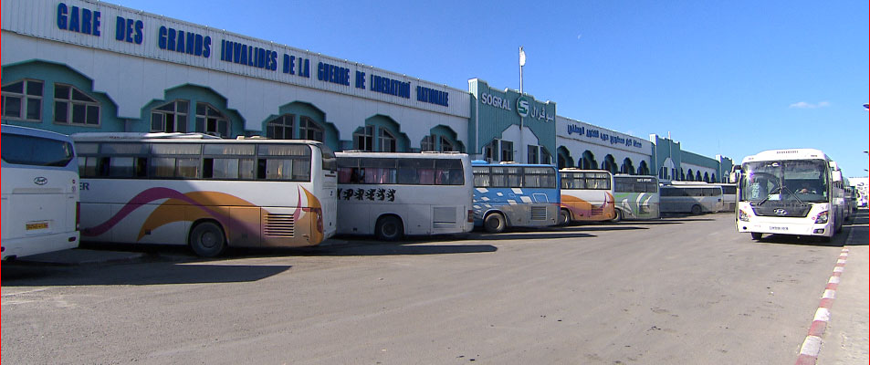 نقابات النقل تبحث مع الوزارة الحلول لمساعدة الناقلين