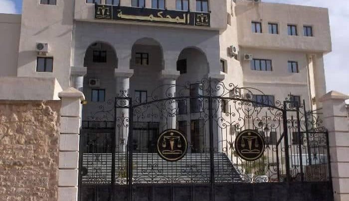 تبسة :توقيف موظفين بالبريد لإختلاس أموال بهوية متوفي