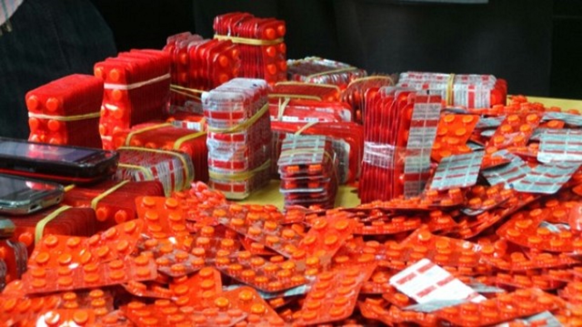 حجز نصف مليون من المهلوسات بعين تموشنت