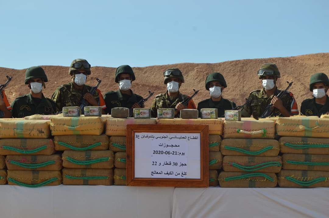 ضبط كمية ضخمة من الكيف بتندوف