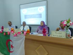 الجامعات تواصل مناقشة الأطروحات