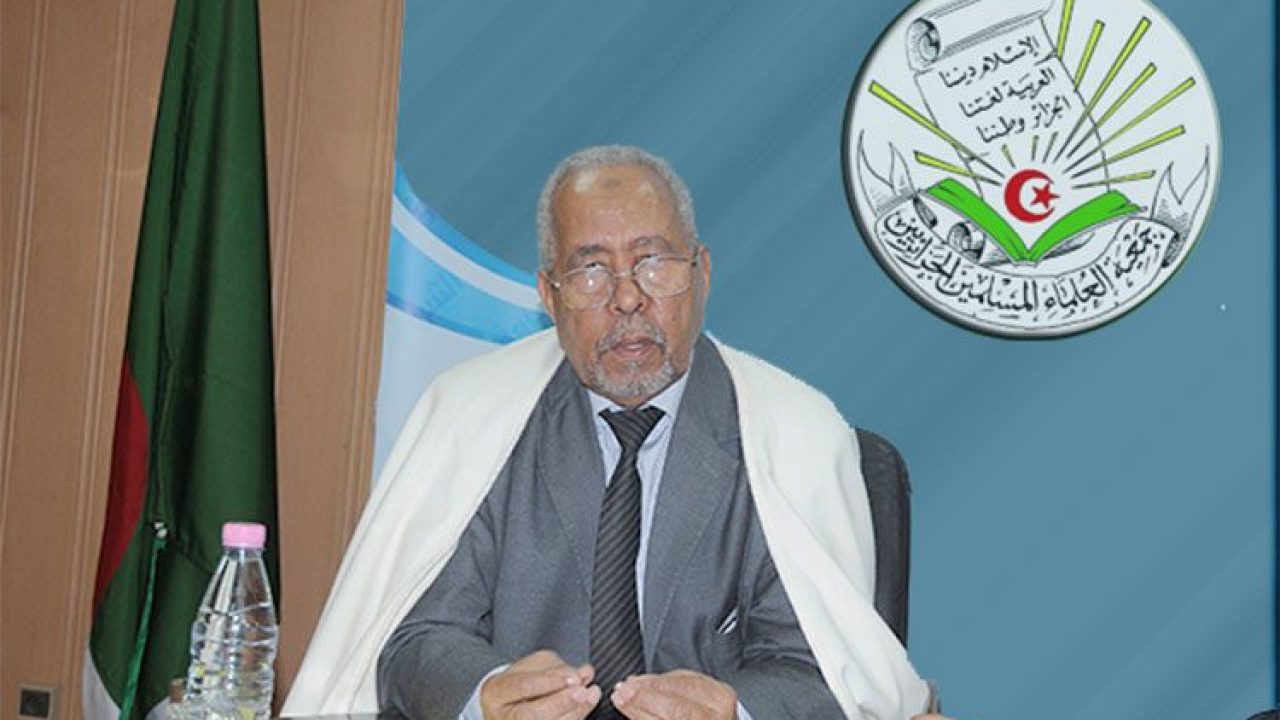 جمعية العلماء تستنكر تصريحات ماكرون 