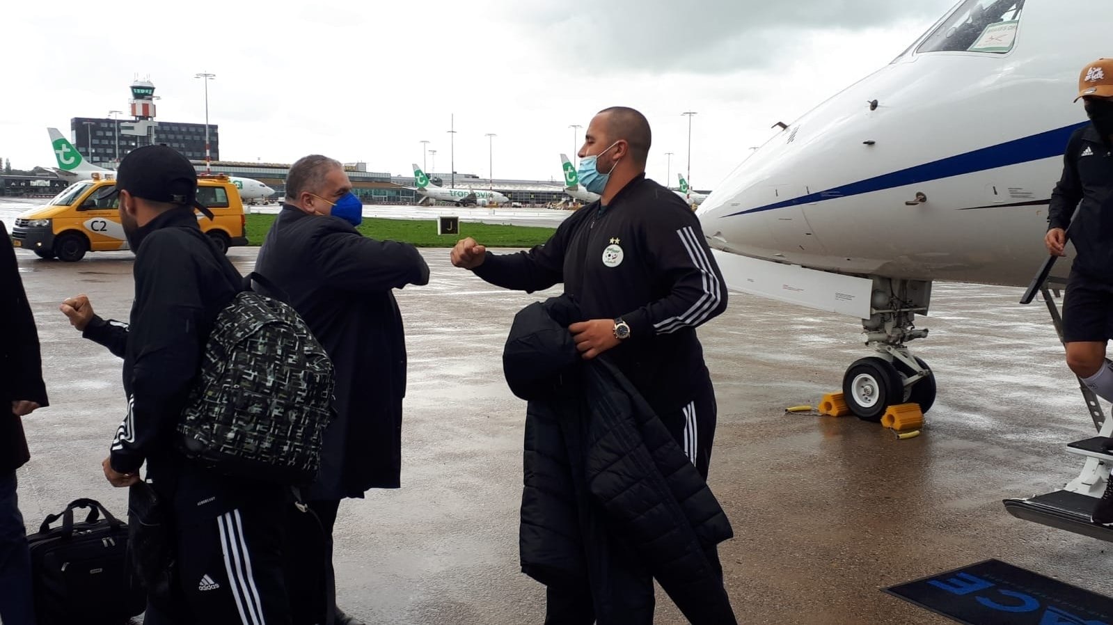 بعثة الخضر تصل هولندا