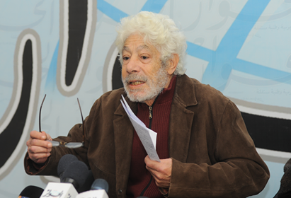 وفاة الأستاذ الجامعي علي الكنز