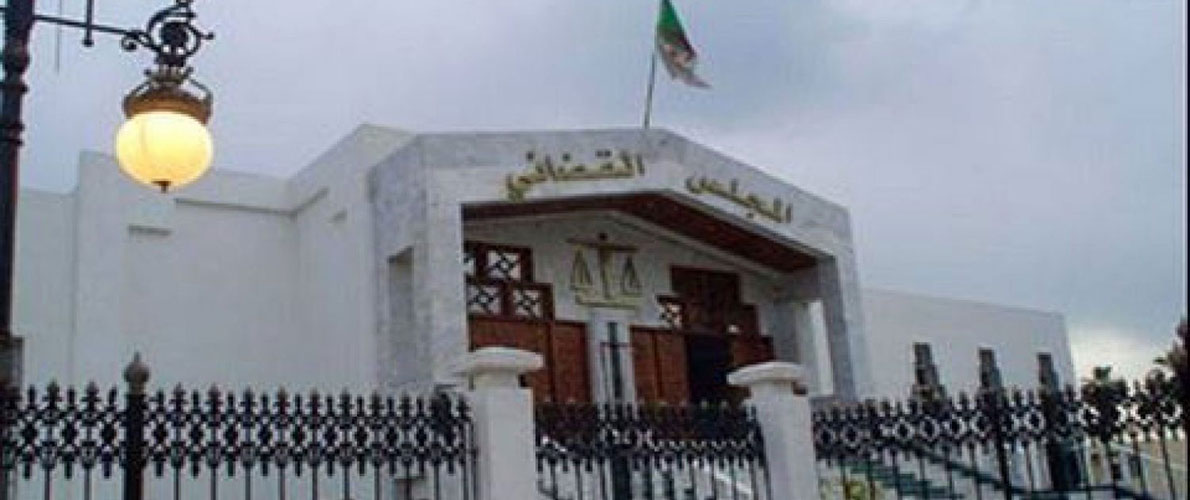 سكيكدة : إيداع صاحب مصنع لإنتاج مادة الديليون الحبس