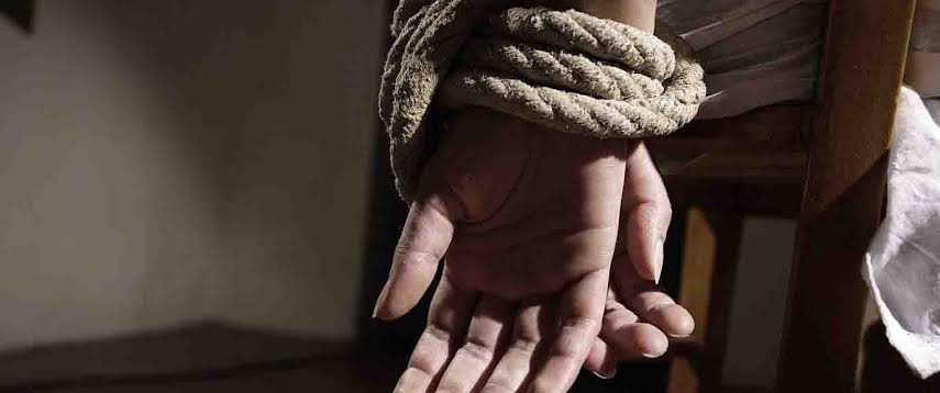 سيدي بلعياس:الدرك يحرر فتاة بسيدي إبراهيم