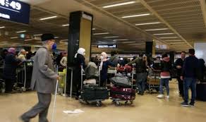 استقبال ملفات الجزائريين العالقين بالإمارات