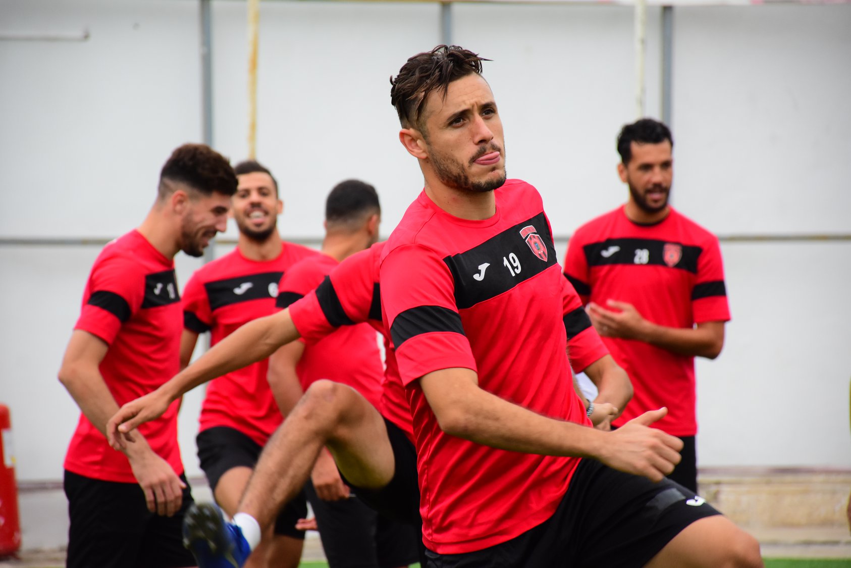 لاعب جزائري يلتحق بالدوري المصري 