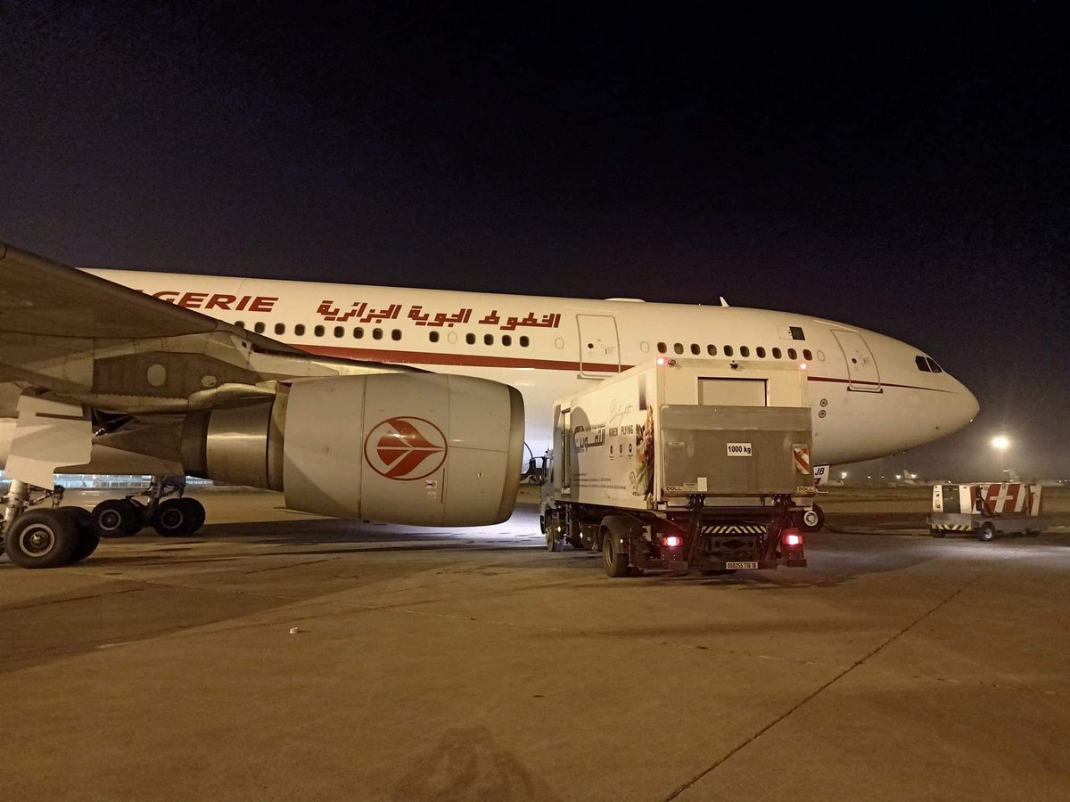 وصول رعايا عالقين بعدة دول اليوم السبت