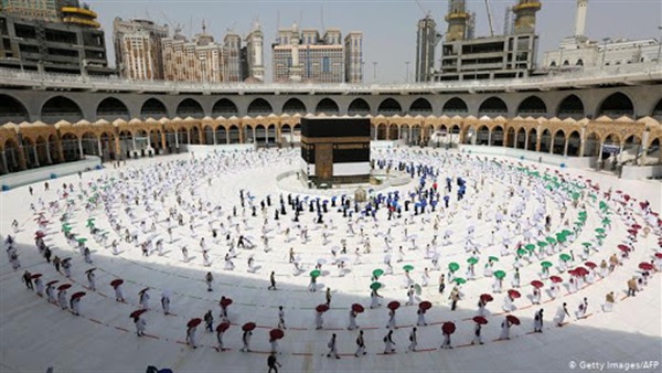 انطلاق المرحلة الثالثة لأداء العمرة