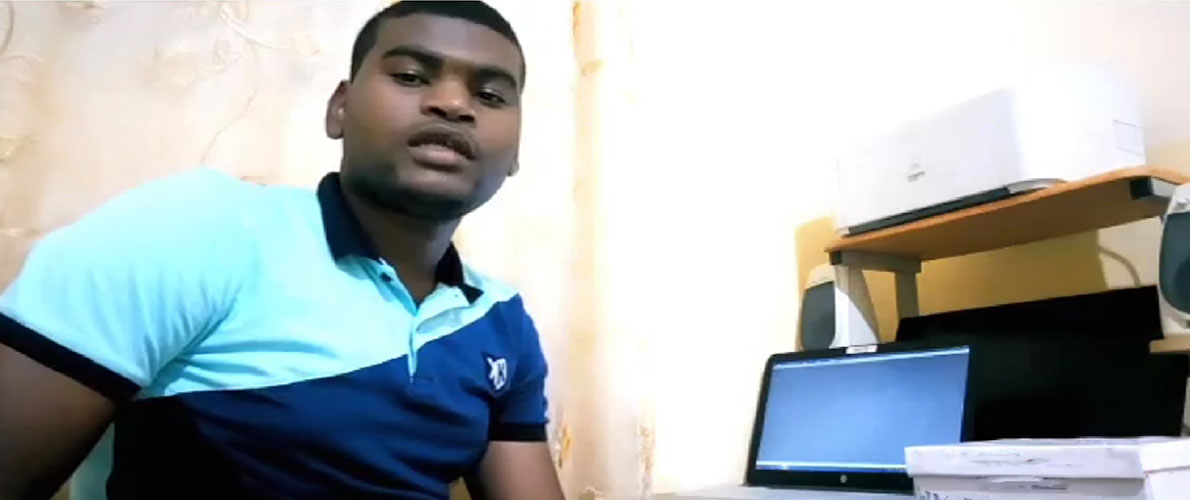 بشار: شاب يطور منصة لمراقبة صحة المريض عن بعد