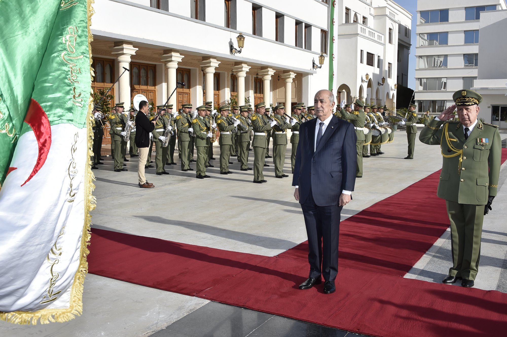 أحسن مساهل رئيسا لأركان القوات البرية