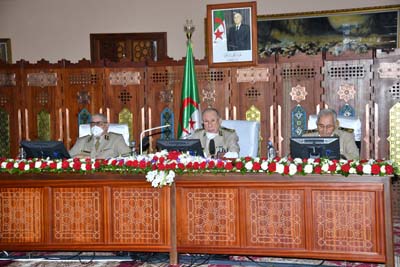 اللواء شنقريحة: التأهيل العالي للجيش يعد من أولويات القيادة العليا