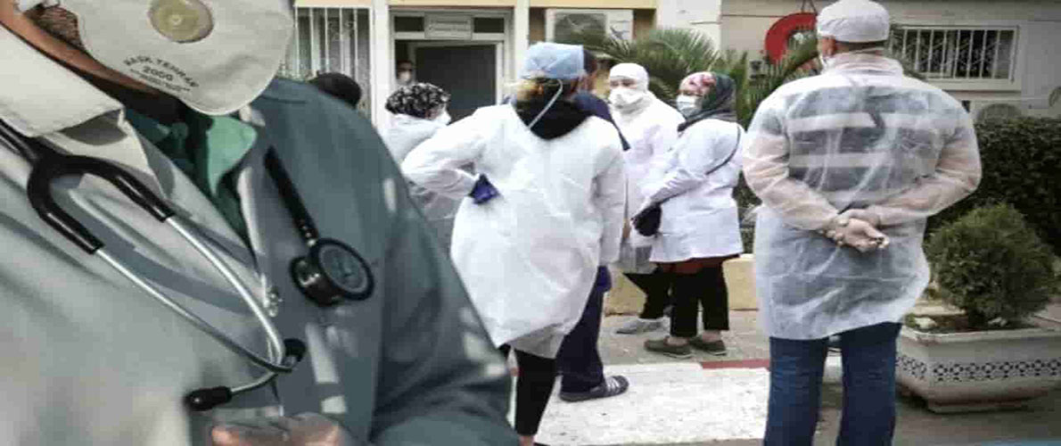 كورونا: توزيع 131 لباسا وقائيا للأطباء بقسنطينة