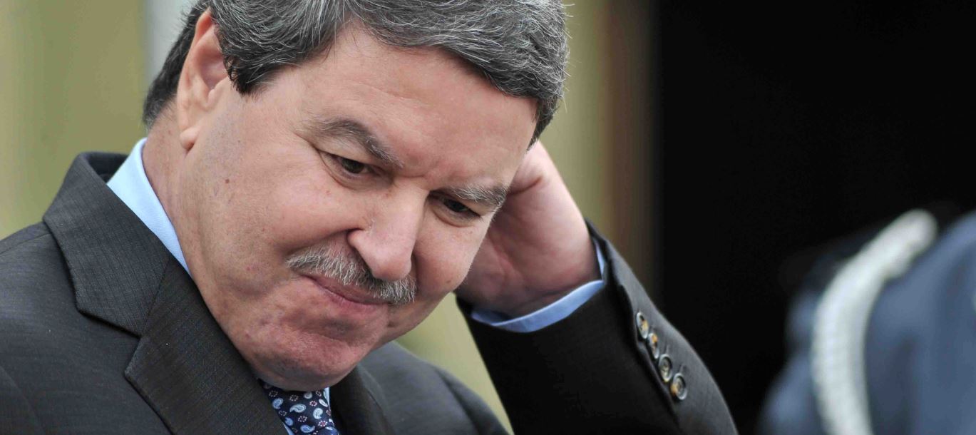 هامل يرفض محاكمته عن بعد 