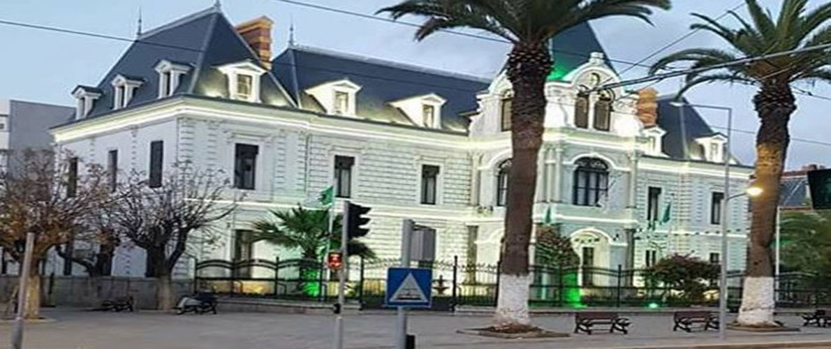 إنهاء مهام الأمين العام لبلدية سيدي بلعباس