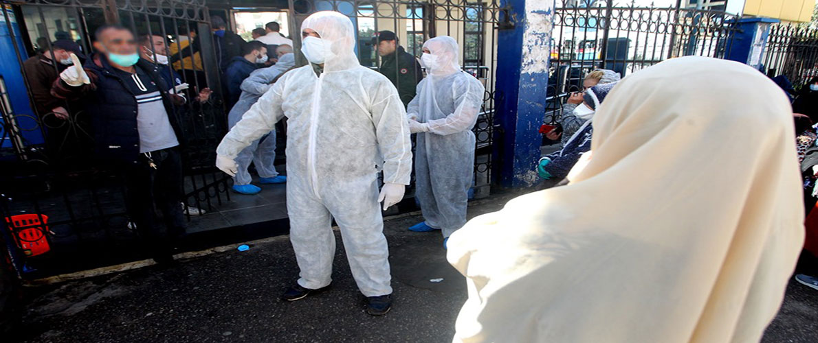 عدد وفيات كورونا يتخطى الـ800 